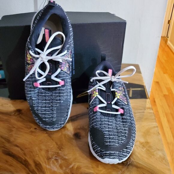 Nike shoes size 9 - Picture 3 of 11